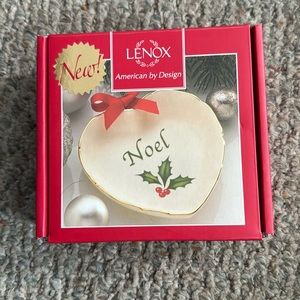Lenox Holiday Heart Dish